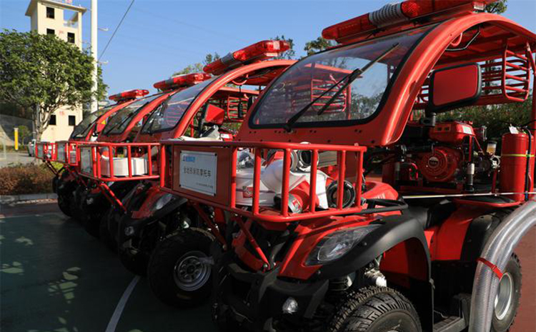 LX250-1四轮消防摩托车.jpg